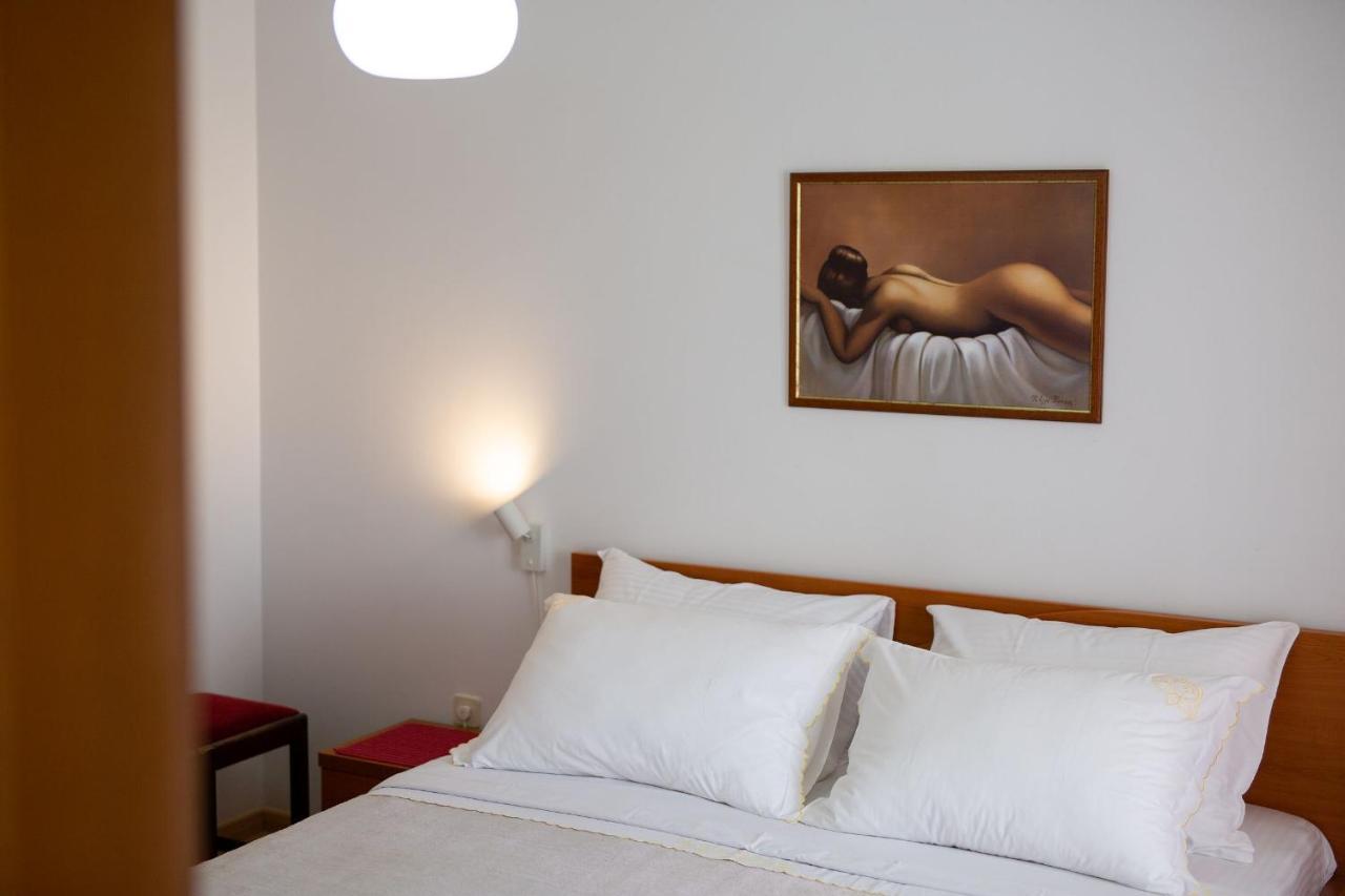 Apartments Jele Malinska Exterior photo